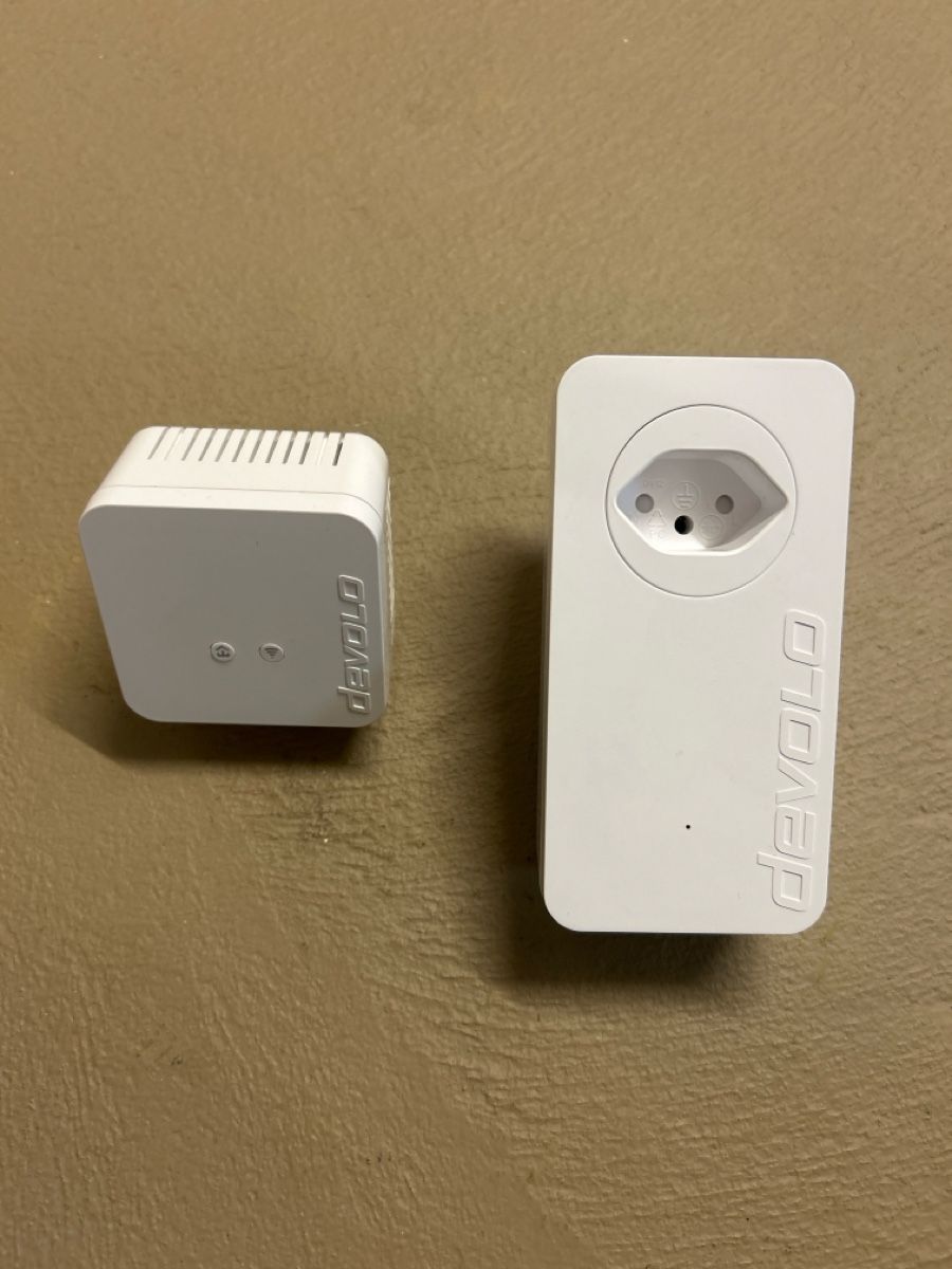 Devolo WiFi: Devolo dLAN 550 WiFi Duo+ Powerline Adapter Set, Top! – Nuovo (secondo la descrizione) da Romanshorn venduto da Engel22