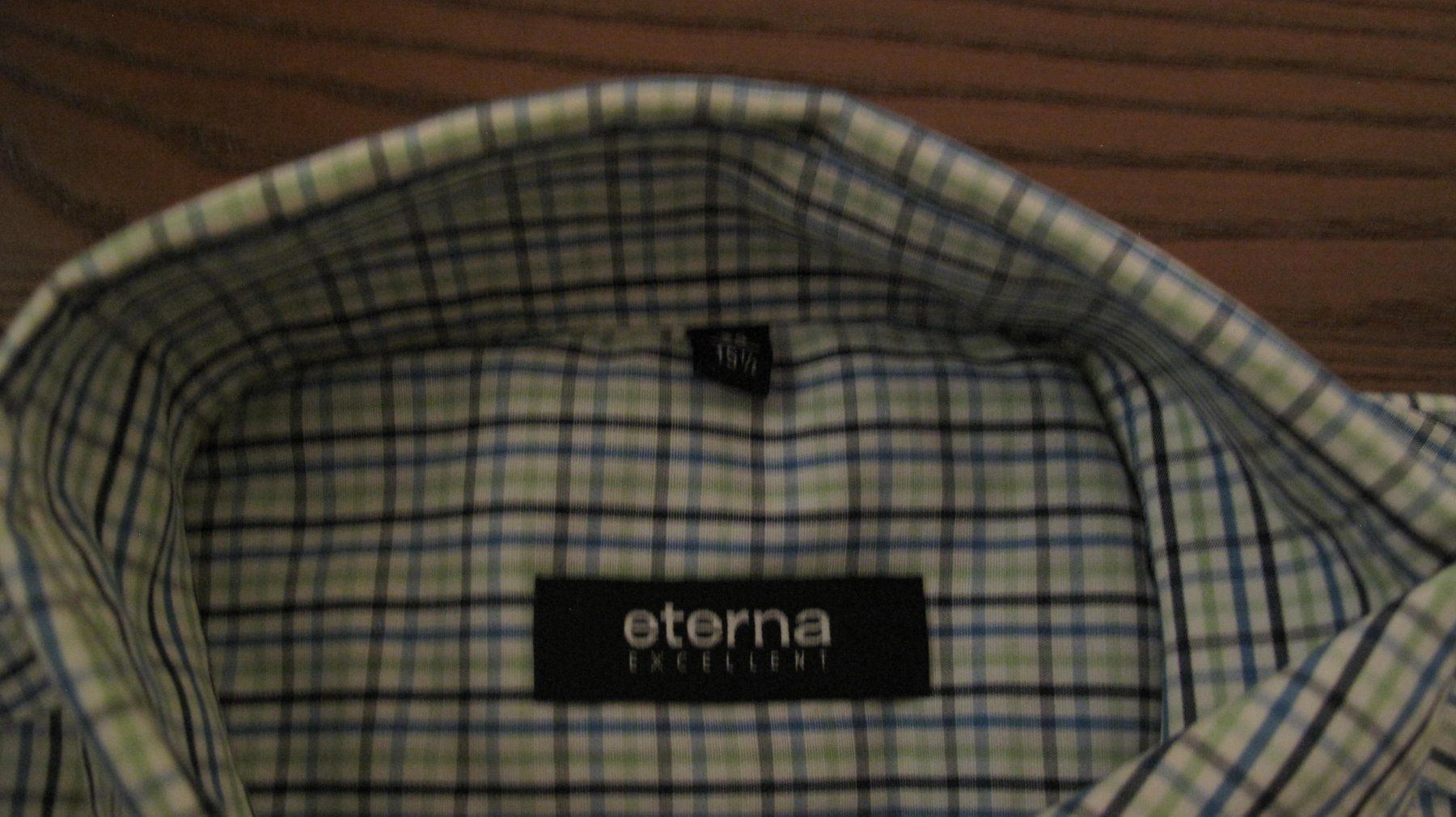 Eterna Camicie: Eterna Sommerhemd Kurzarm / Grösse 39 od. 15 1/2 – Usato da Berg TG venduto da Volker-Kampfgarten 1