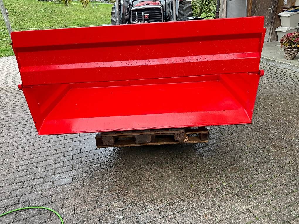 Tutte le macchine: Hydraulische Kippschaufel Krpan – Usato da Rothrist venduto da Chnupperi 2