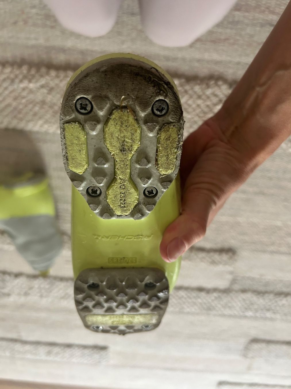 Fischer Schuhe für Jungen: Kinder Skischuh Fischer one – Gebraucht aus Wolfhausen von fam_25k8 7