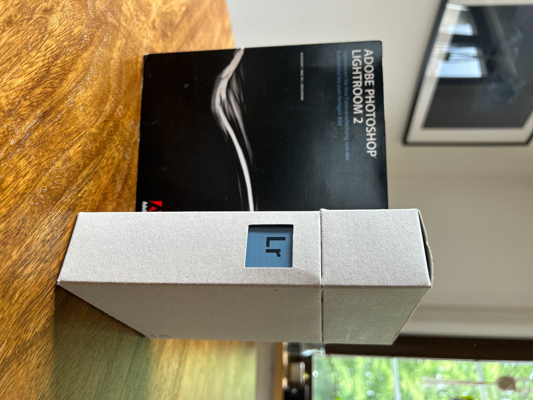 Adobe Software: Adobe Photoshop Lightroom 2 – Difettoso da Kreuzlingen venduto da Flsta 2