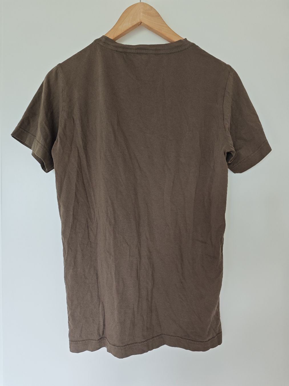 Fjällräven T-shirt: Fjallraven t-shirt – Usato da Bassins venduto da shaguy09 3
