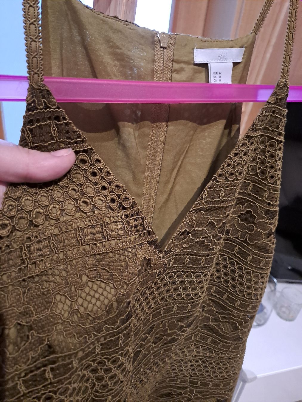 H&M Kleider: Damenkleid H&M Grösse 44 Spitzenkleid  – Gebraucht aus Rickenbach LU von bishiida 2