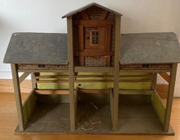 Stall aus Holz Antiquität