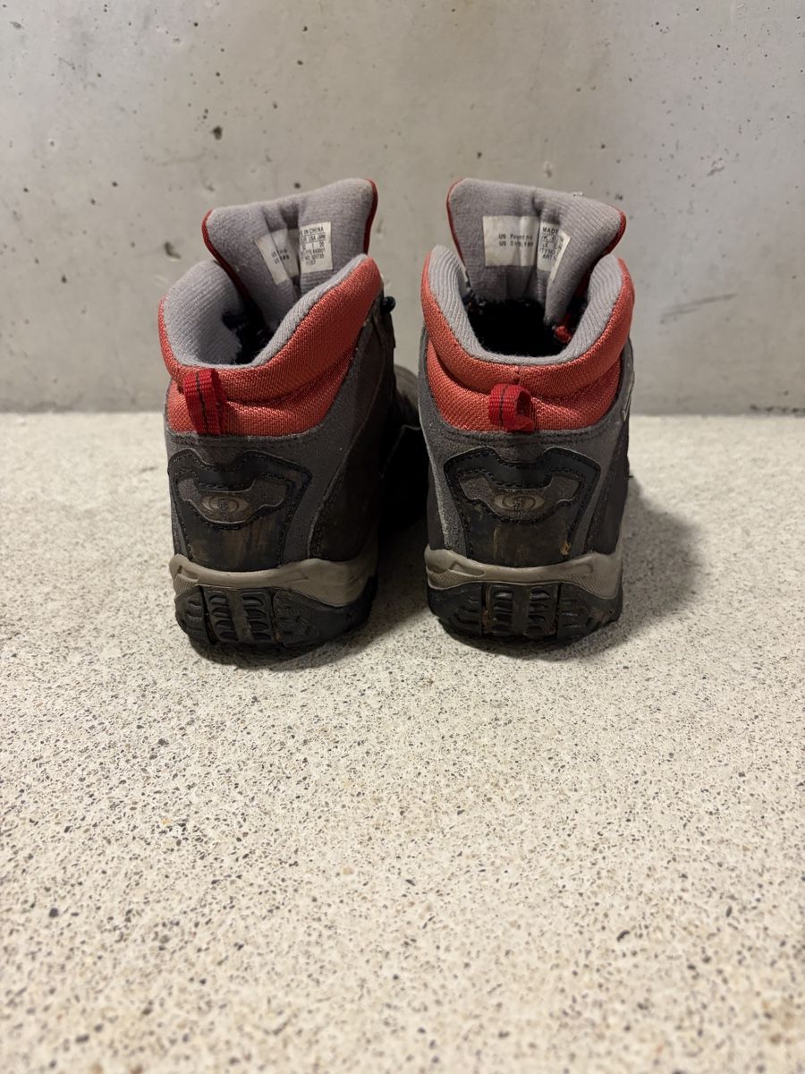 Salomon Schuhe für Jungen: Salomon Wanderschuhe Grösse 32gebraucht – Gebraucht aus Nänikon von schtern 2