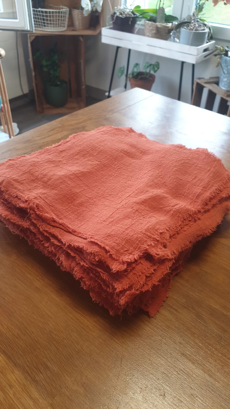 Tovaglioli: Lot de 95 serviettes terracotta – Nuovo (secondo la descrizione) da Montana venduto da ade_6nvz 1