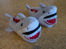 Warm Shark Slippers - Cosy Novelty Winter Footwear, size 24