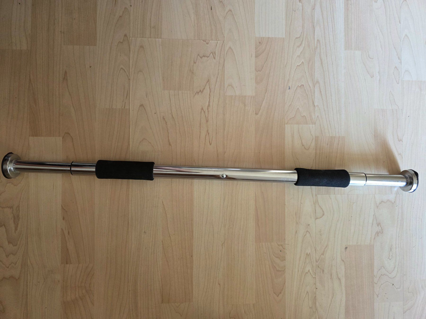 Hometrainer: Klimmzugstange Edelstahl verstellbar – Usato da Winterthur venduto da Marcello66