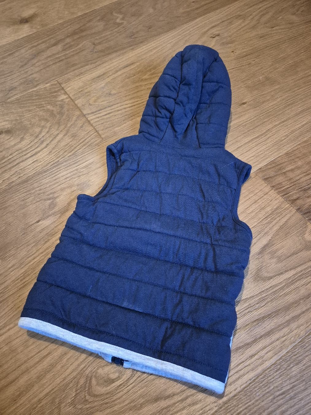 C&A Altro abbigliamento: Gilet Grösse 86 – Usato da Münsingen venduto da Why88 2