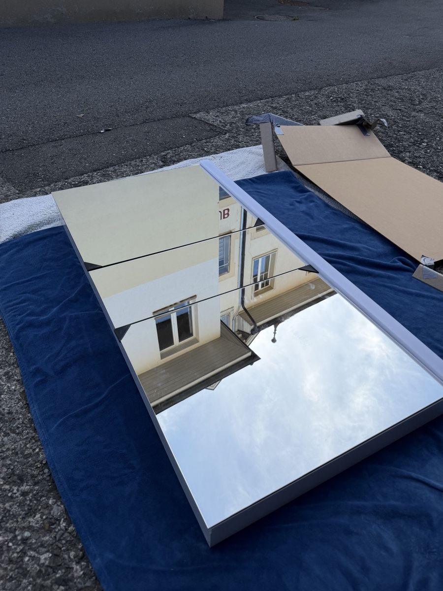 Armoires miroirs: Spiegelschrank Schneider weiss – D'occasion à Plasselb par SeislerBrocki 1