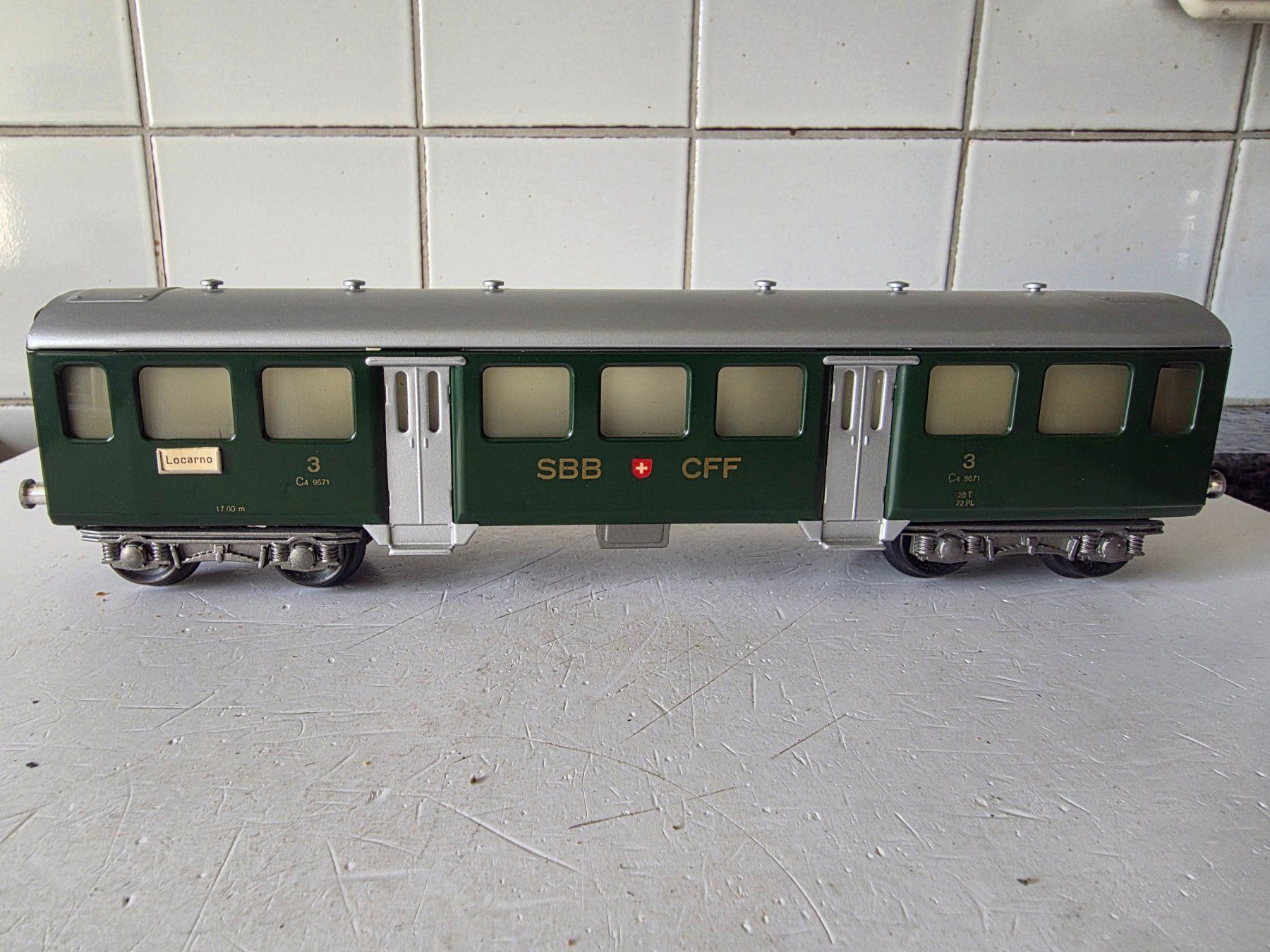 Hag Modelleisenbahnen: Personenwagen SBB, 4-achsig, 3. Klasse – Gebraucht aus Seuzach von Loeckeli01 1