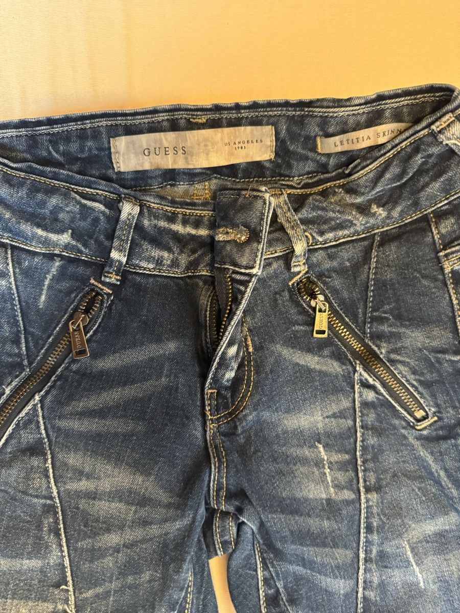 Guess Jeans: Jeans guess – Nuovo (secondo la descrizione) da Blonay venduto da Celuna 1