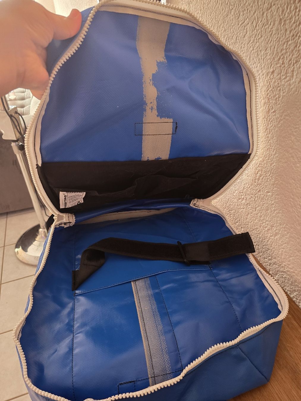 Freitag Zaini: Sac à dos FREITAG Fringe, comme.neuf – Nuovo (secondo la descrizione) da Brügg BE venduto da ame_gjp8 2