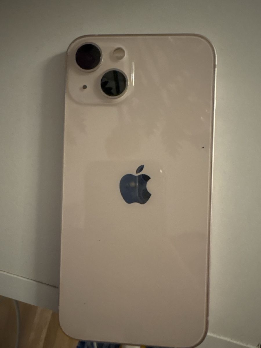 Telefoni: iPhone 13 rose 128g – Usato da sion venduto da iwa_w2l8