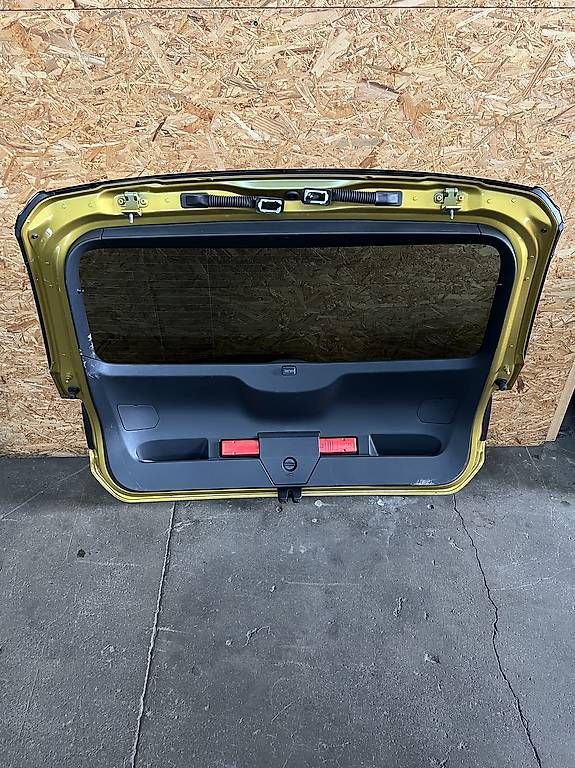 VW Tutti pezzi di ricambio auto: Heckklappe zu VW T-Roc – Usato da Safenwil venduto da vw-teile 1