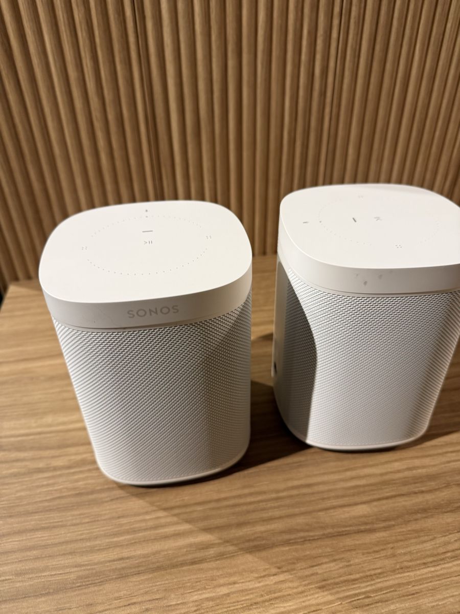 Sonos Lautsprecher: Sonos One Gen 2 – Gebraucht aus Kaltbrunn von vw-zio 1