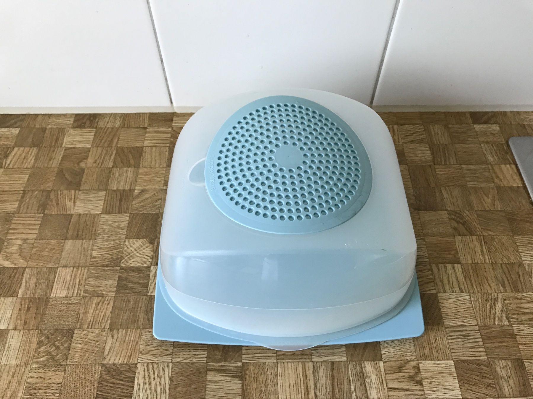 Tupperware Behälter & Ähnliches: Tupperware CheeSmart – Gebraucht aus Birmensdorf ZH von Hilhan 1