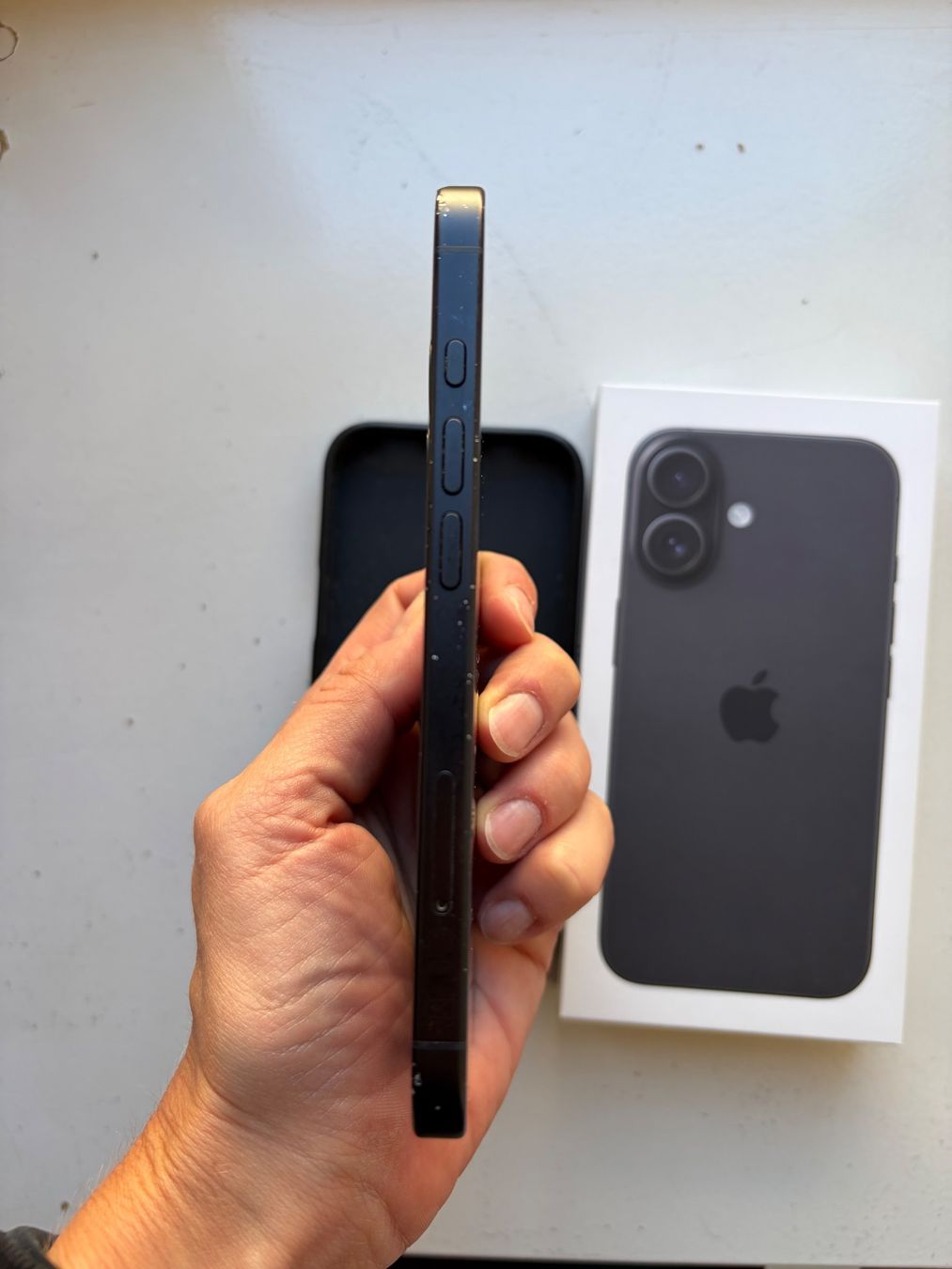 Apple Handys / Smartphones: iPhone 16 – Gebraucht aus Zürich von Largra 2