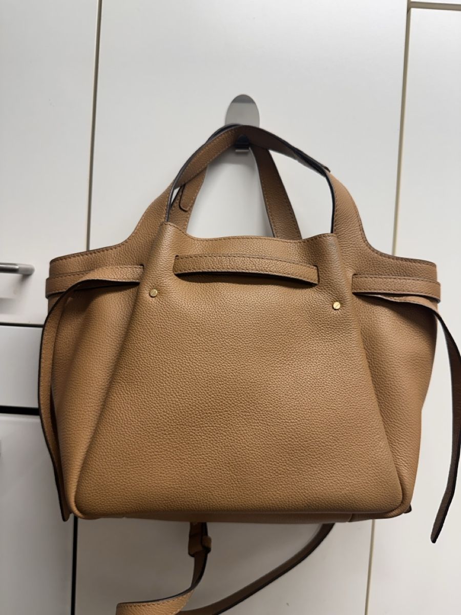 Tory Burch Taschen für Damen: Tory Burch mittelgrosse Tasche  – Gebraucht aus Männedorf von Mag3 1