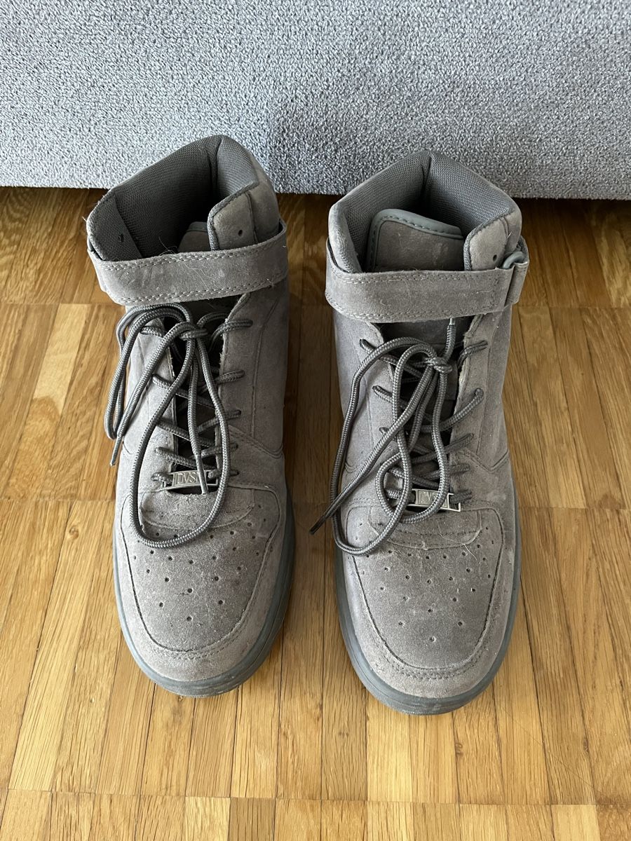Chaussures hommes: Schuhe Gr. 44 – D'occasion à Herzogenbuchsee par Jana_1019
