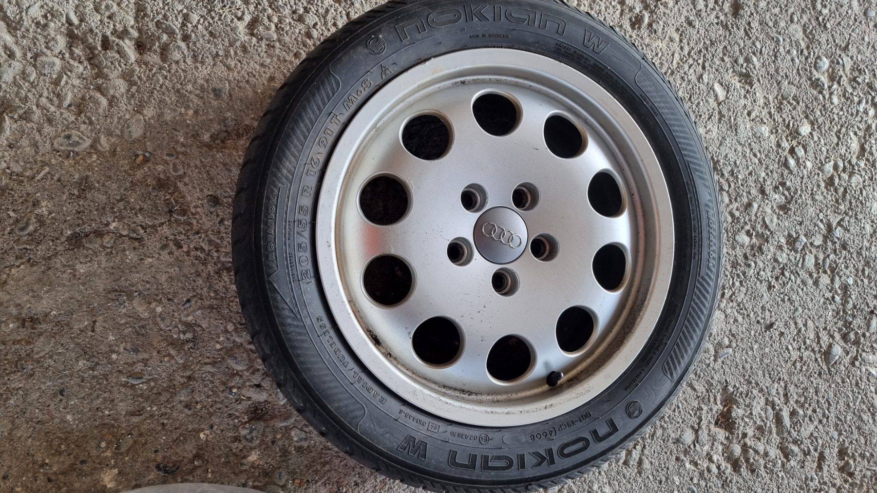 Audi Cerchioni: Audi A3 Alufelgen – Usato da Fürigen venduto da Bucheli59
