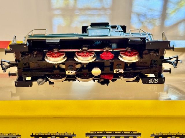 Fleischmann Modelleisenbahnen: Lokomotive BR 260 DB Fleischmann 4227 HO – Gebraucht aus Clarens von toutrouge 4