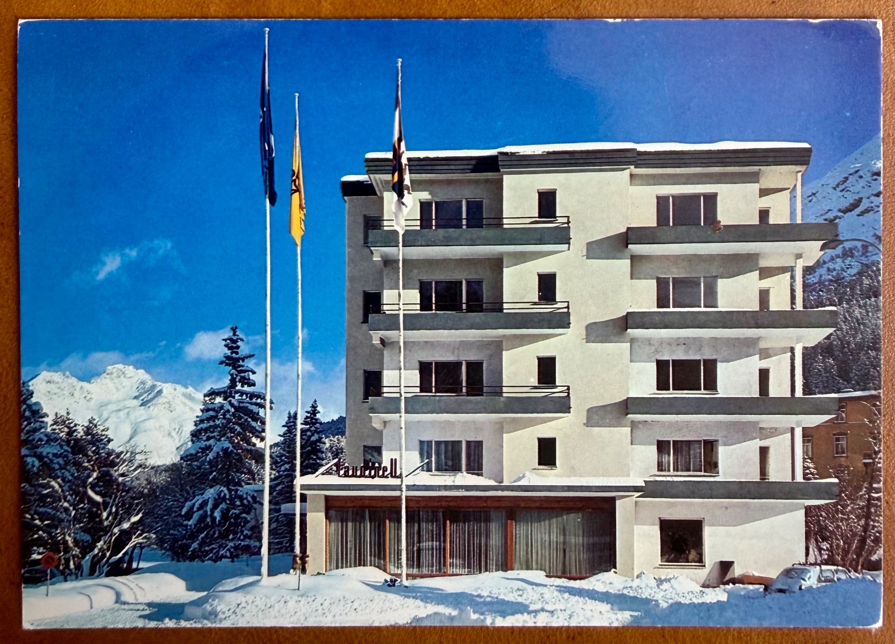 Ansichtskarten: St. Moritz - Kantoreihaus "Laudinella" – Gebraucht aus Lutry von Ediego