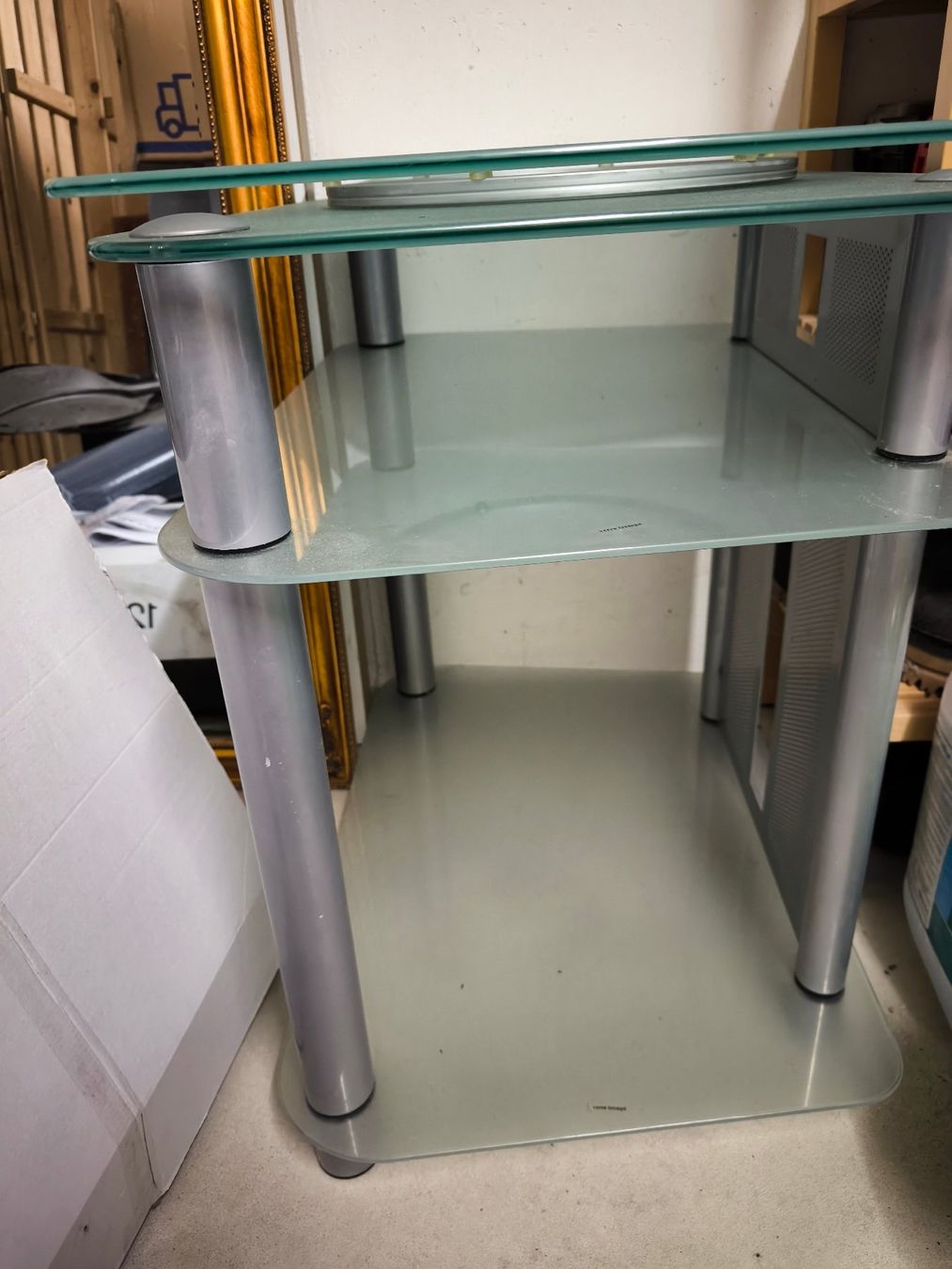 Mobili TV: Glas Tisch - TV Tisch – Usato da Schönengrund venduto da Gr4v0n 1