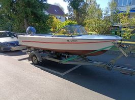 Motorboot 40 PS