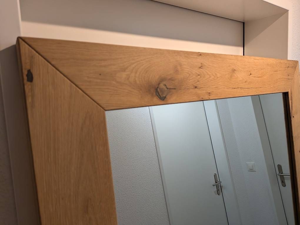 Specchi: Spiegel mit Holzrahmen – Usato da Oberuzwil venduto da MG2211 1