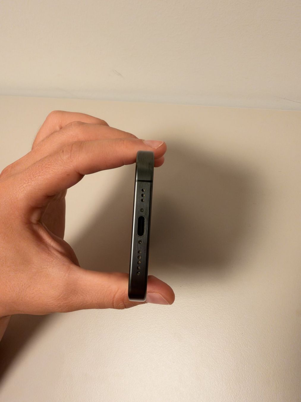 Apple Telefoni cellulari / Smartphones: Apple iPhone 15 Pro - Black Titanium - 256 GB – Usato da Dübendorf venduto da ericinhoz 7
