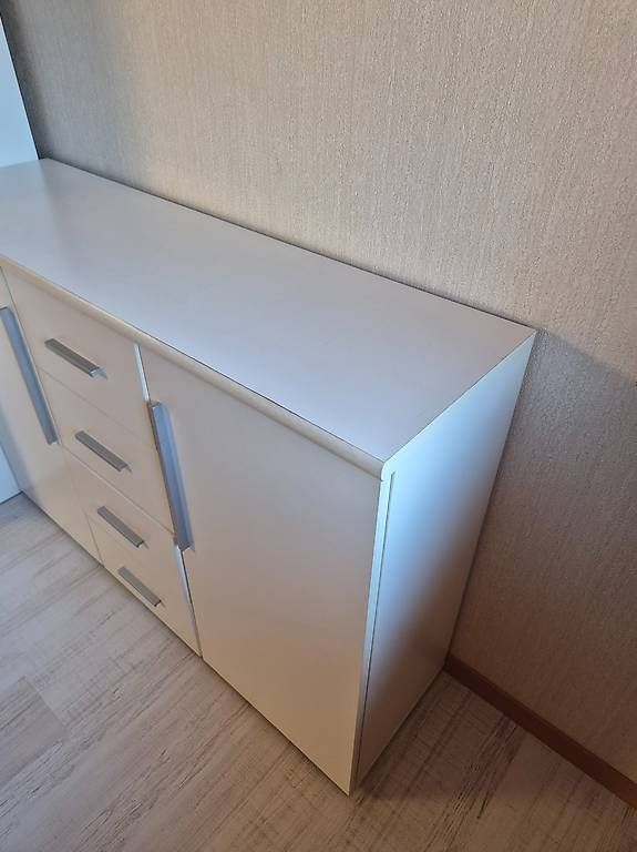 Commodes: Kommode – D'occasion à Ringgenberg BE par jwi_ml6r