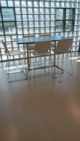 Stehtisch/ Bartisch mit 5 Hocker