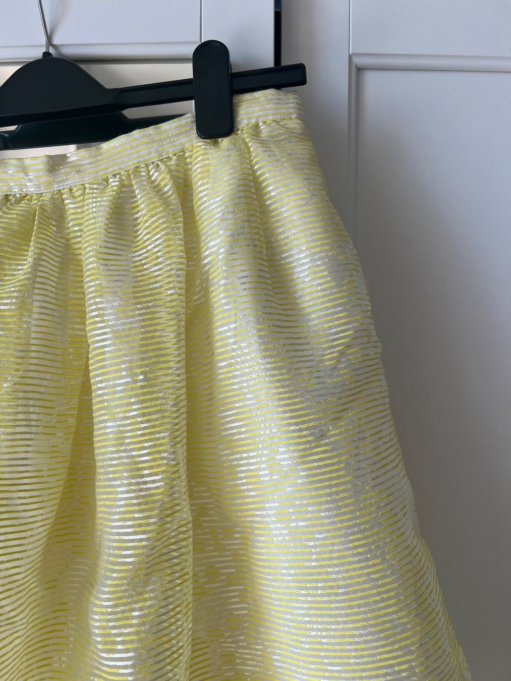 Jupes: Jupe midi Whistles 42 – D'occasion à Neuchâtel par Thesebootsaremadeforwalking 1