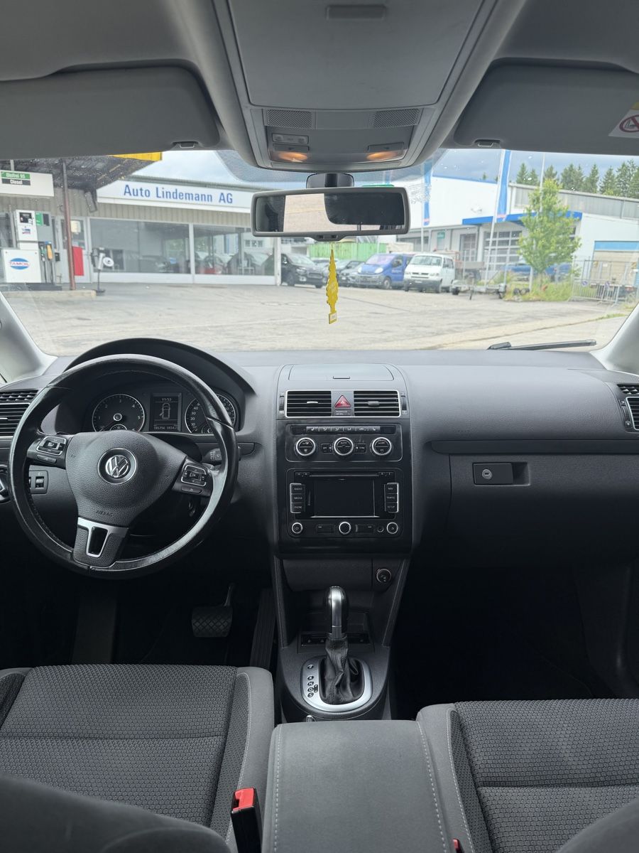 VW Automobili: Vw Touran  – Usato da Wolfwil venduto da nh.michelle03 6
