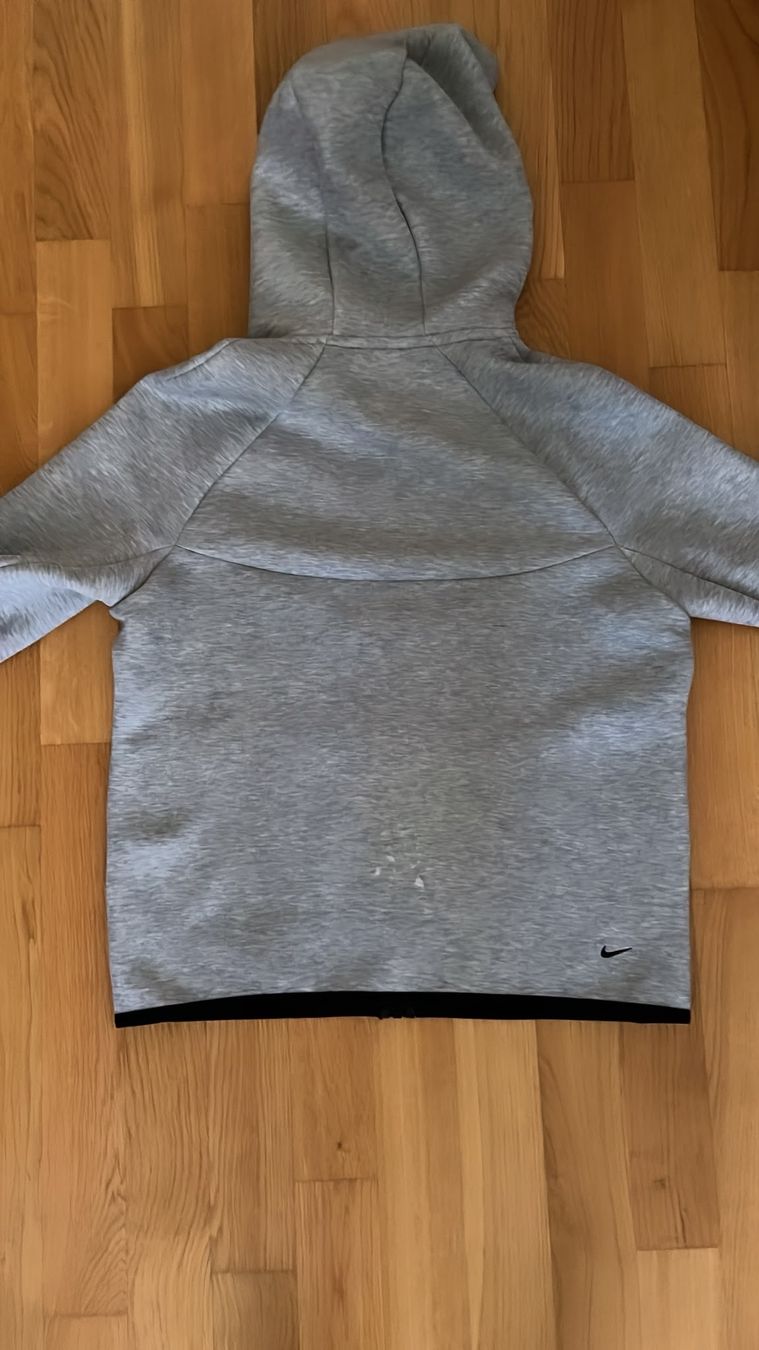Nike Vestes & Manteaux: Veste Nike – D'occasion à Fribourg par mal_8zjh 3