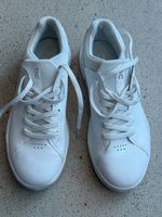 On The Roger Advantage White Sneakers - Women's US 10👟👟 51