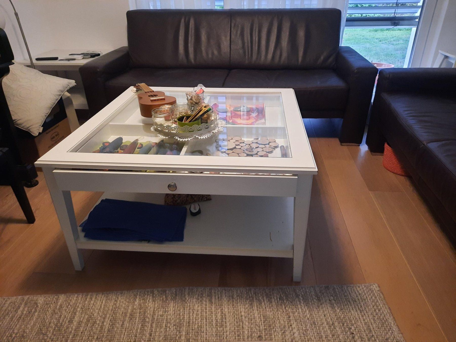 Ikea Tische: Wohnzimmertisch von Ikea – Gebraucht aus Frauenfeld von tigerente1 1
