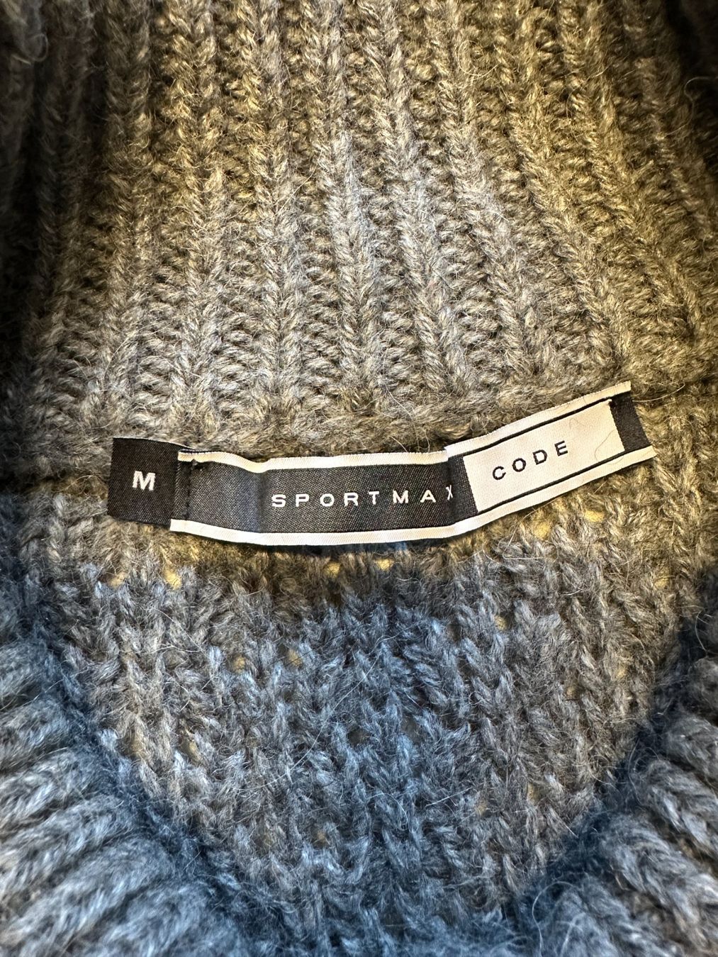 Sportmax Giacche: Jacke kurz- bzw. langarm von Sportmax Code (M) – Usato da Urdorf venduto da Erika666 9