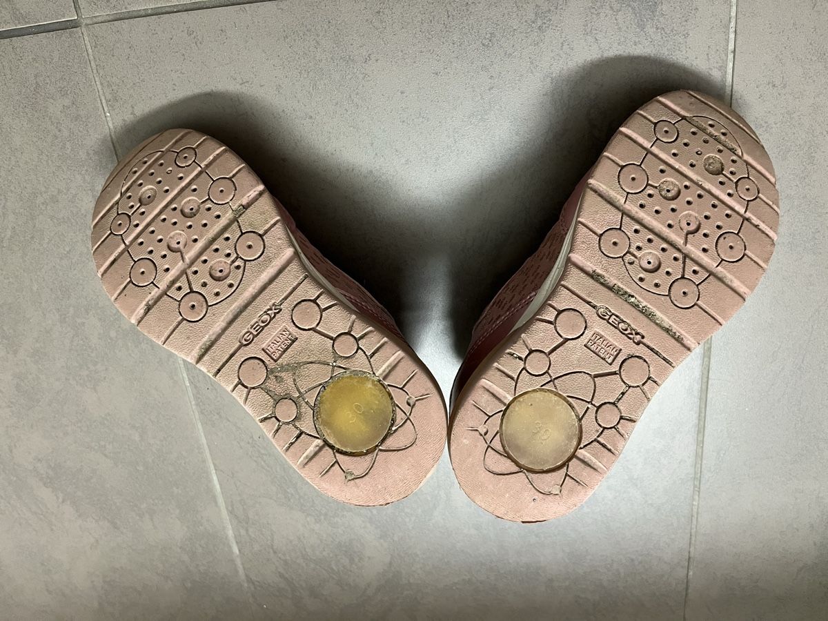 Geox Schuhe für Mädchen: Geox Sneaker Halbschuhe mit Blinklicht 30 – Gebraucht aus Zürich von Gabi_78 4