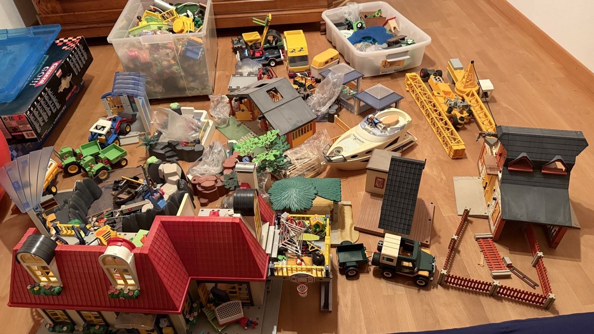Playmobil Giocattoli: Grosse Playmobilsammlung – Usato da Emmenbrücke venduto da aristella 3