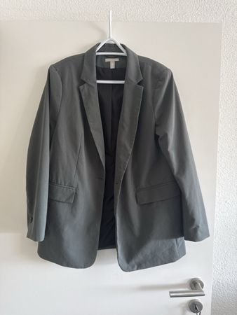 Dunkelgrüner Herbstblazer, Grösse M, Casual Chic von H&M