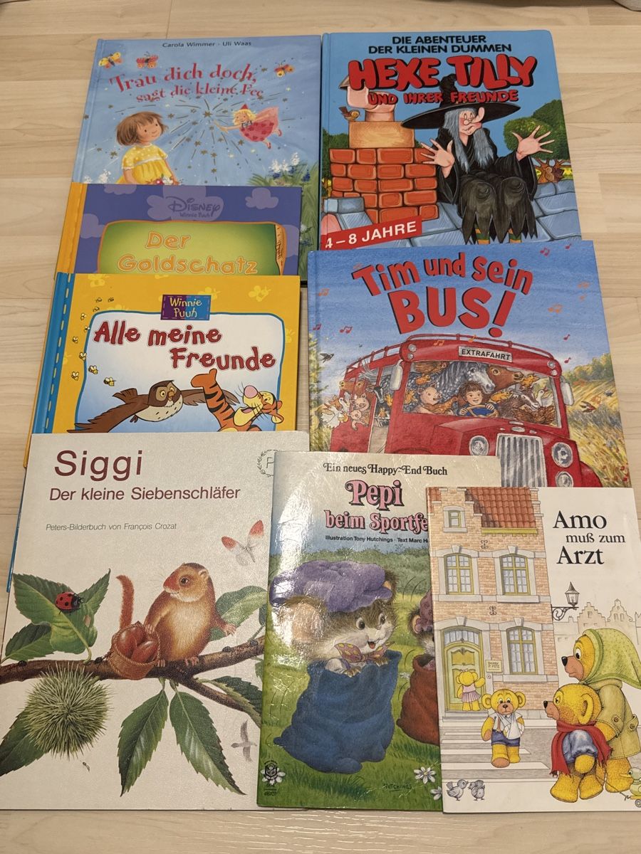 Libri: 8 Kinderbücher Vorlesegeschichten oder erste Leseversuche – Usato da Grenchen venduto da Lucy68