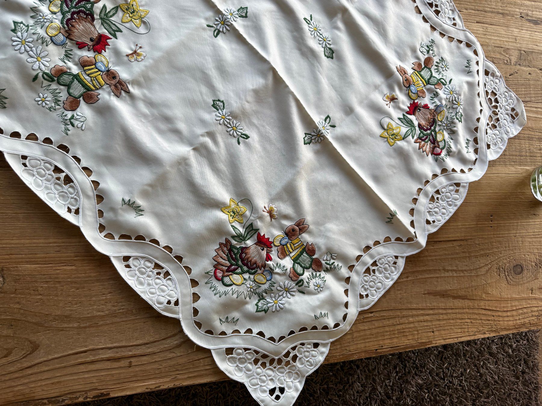 Altra biancheria da tavola: Neu Tischdecke Ostern 84 x 84 cm – Nuovo (secondo la descrizione) da Kirchdorf AG venduto da coco123 4