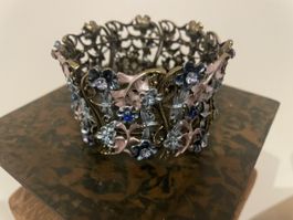 Vintage Armband Blümchen-Design mit Strasssteinen