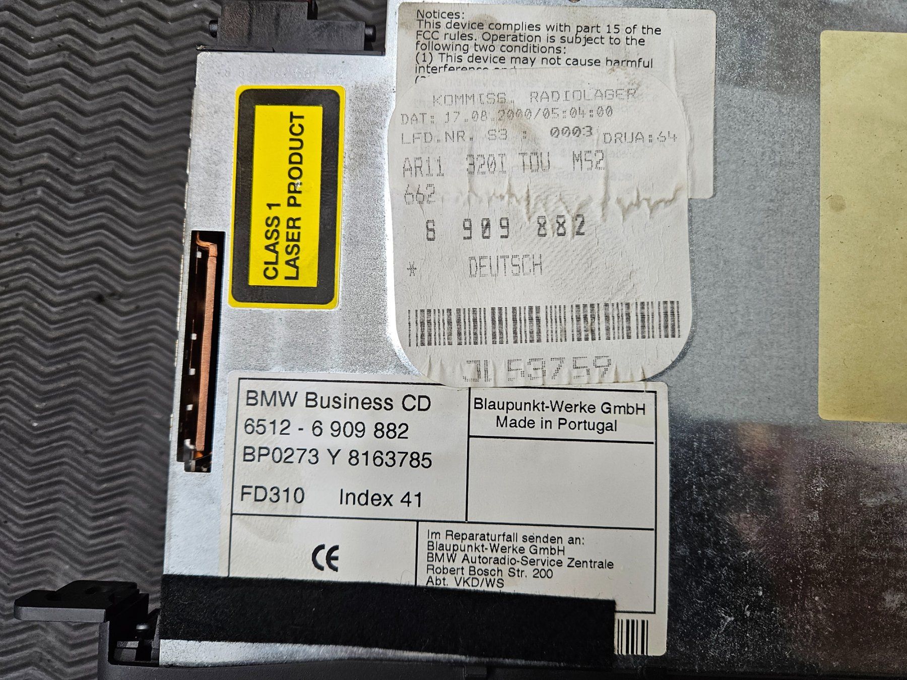 BMW Radio: BMW e46 Radio – Usato da Winterthur venduto da ThomasVtec 1