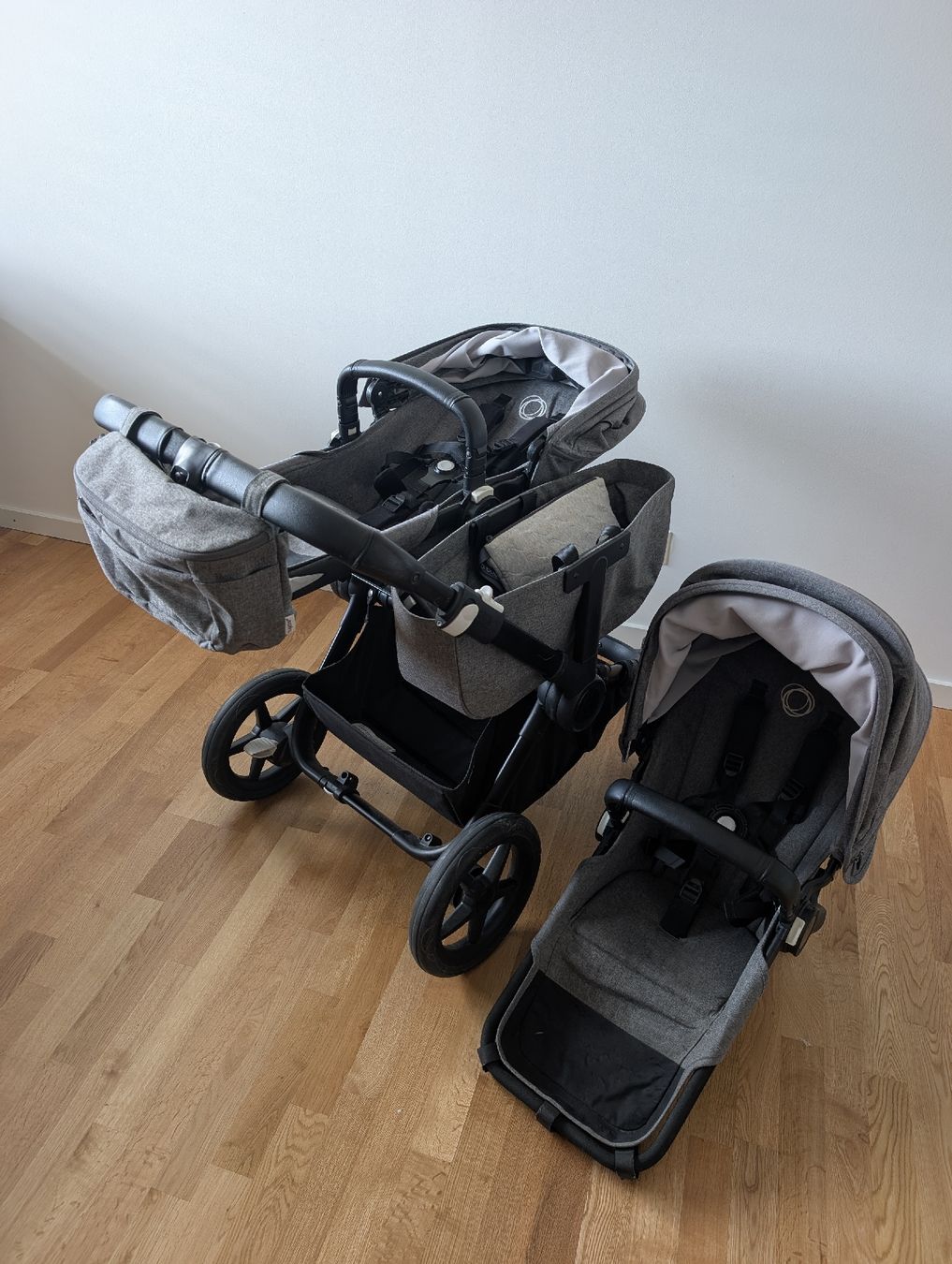 Bugaboo Carrozzine: Bugaboo Donkey 5 Duo Kinderwagen – Usato da St. Moritz venduto da kos_97nf 2
