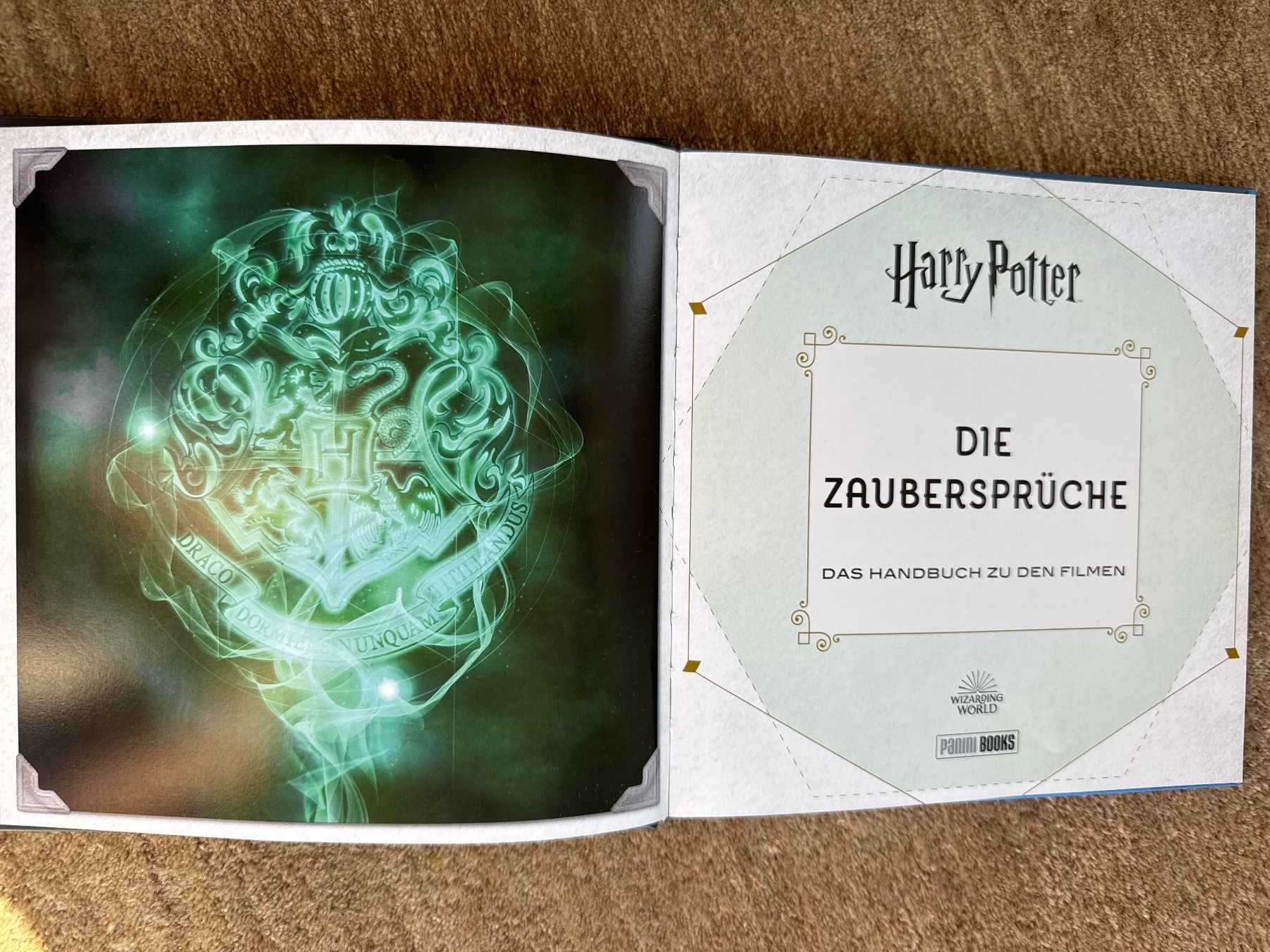 Libri: Harry Potter - Die Zaubersprüche – Nuovo (secondo la descrizione) da Aarau venduto da Kilauea 3
