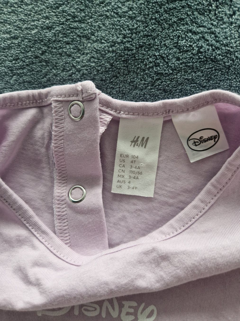 H&M Camicette, T-shirt & Top: Kurzarm Shirt grösse 104 Bambi – Usato da Heimberg venduto da Eleanor20 1