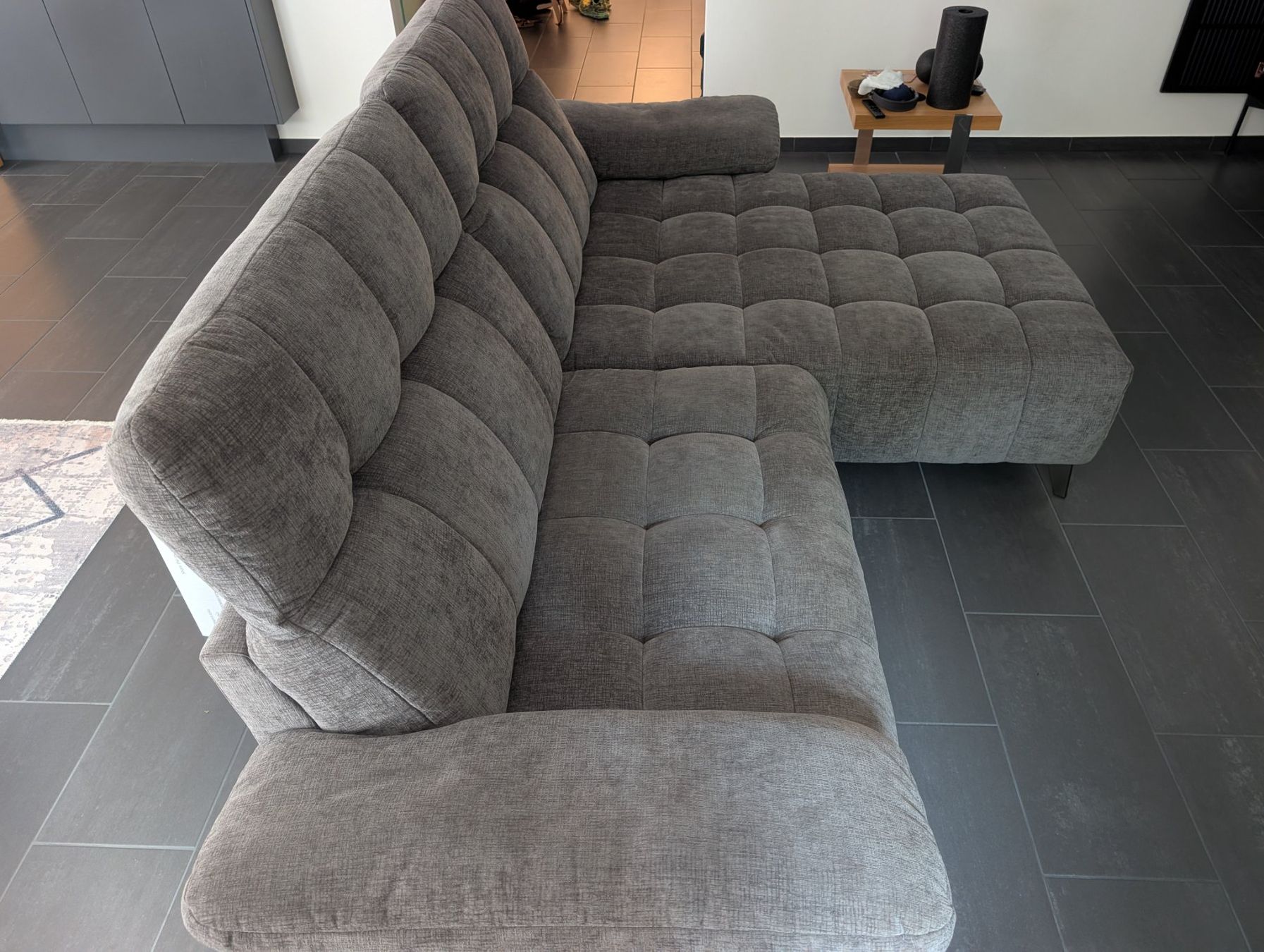 Sofas: Couch / Sofa Grau 260x155cm – D'occasion à Pfäffikon SZ par Mtd83 1